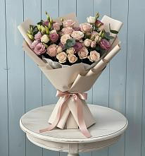 Букет цветов из:  Розы и Лизиантусы #REPLACE_PRED# Спас-Заулок