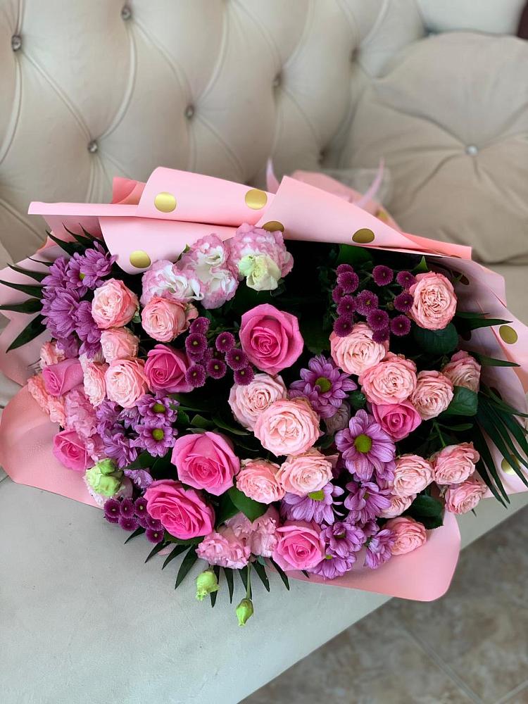 Букет цветов из: Хризантемы, Розы и Лизиантусы в Спас-Заулок