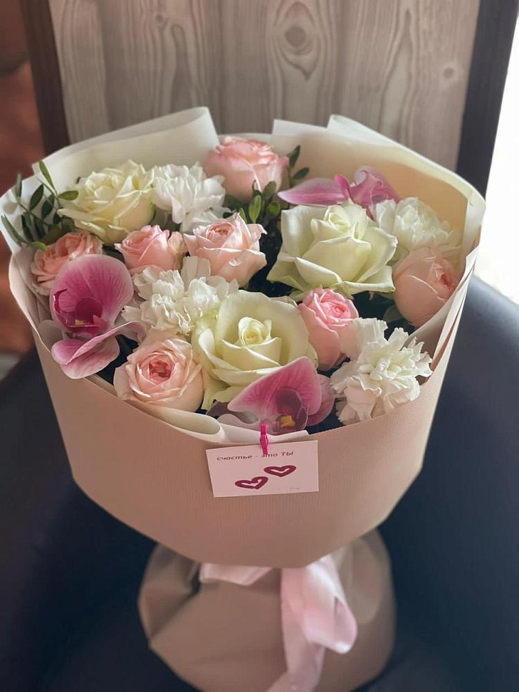 Букет цветов из: Орхидеи, Розы и Гвоздики в Спас-Заулок