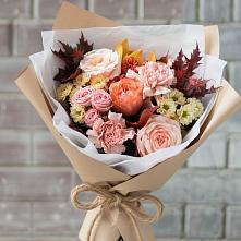 Букет цветов из:  Гвоздики, Хризантемы и Розы в Спас-Заулок