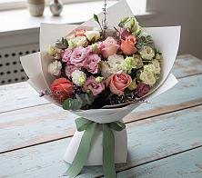 Букет цветов из:  Розы, Лизиантусы и Гвоздики в Спас-Заулок