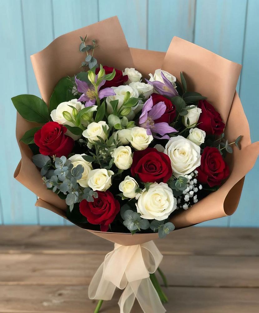 Букет цветов из: Розы и Альстромерии в Спас-Заулок