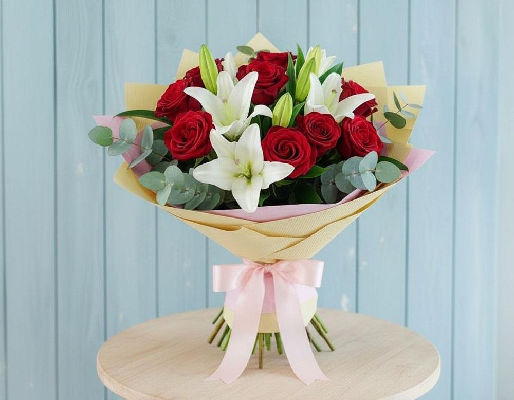 Букет цветов из: Лилии и Розы в Спас-Заулок